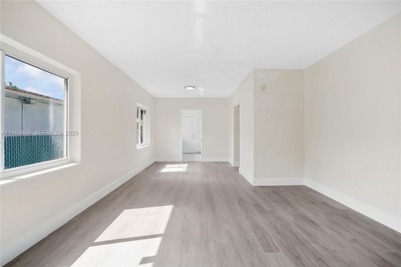 2025 Fillmore St, Unit 1-2, Hollywood, FL 33020 Photo