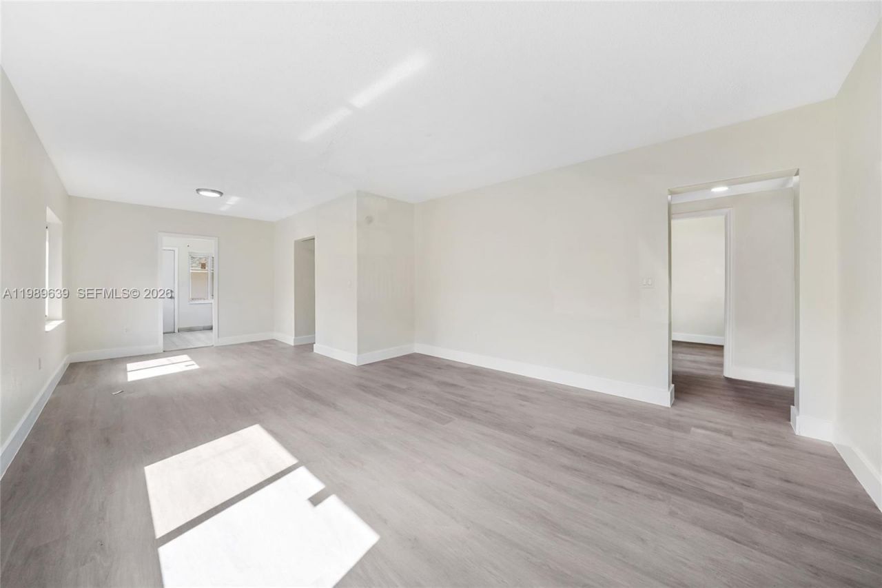 2025 Fillmore St, Unit 1-2, Hollywood, FL 33020 Photo