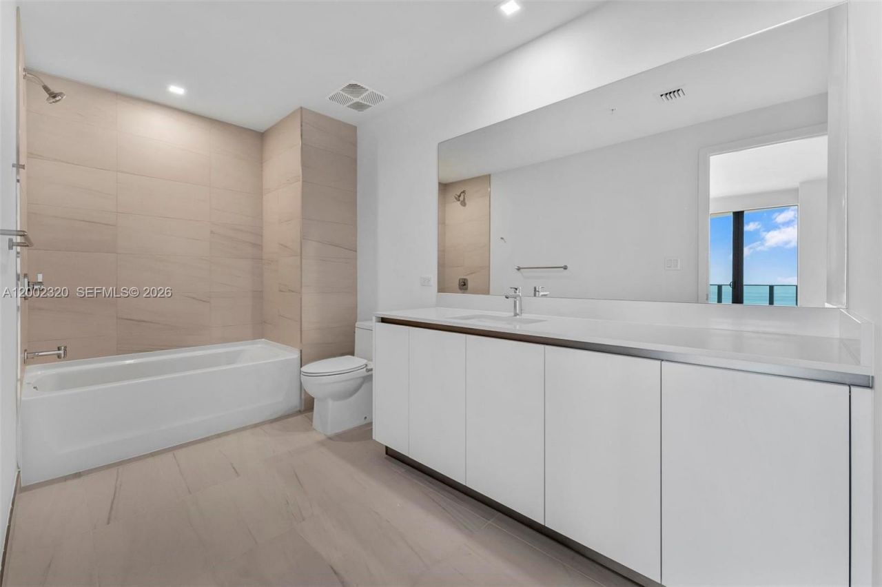 900 N Ocean Blvd, Unit 1202, Pompano Beach, FL 33062 Photo