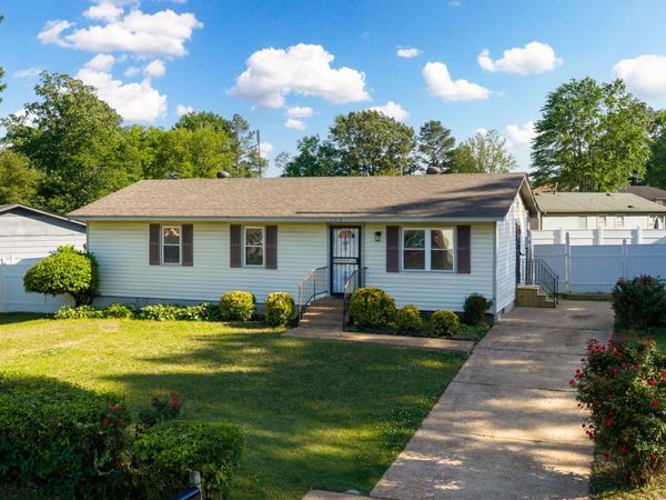 153 SEVEN PINES DR, Collierville, TN 38017