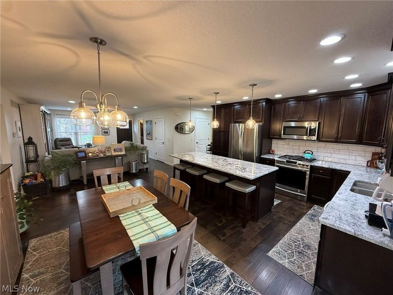 440 Hillcrest Drive NE, New Philadelphia, OH 44663 Photo 10