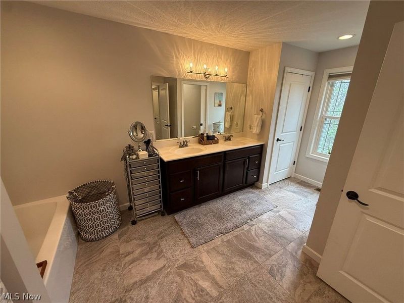 440 Hillcrest Drive NE, New Philadelphia, OH 44663 Photo 29