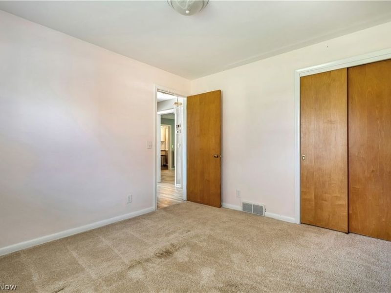 4028 Crestwood Street NW, Canton, OH 44708 Photo 21