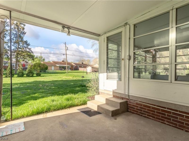 4028 Crestwood Street NW, Canton, OH 44708 Photo 37