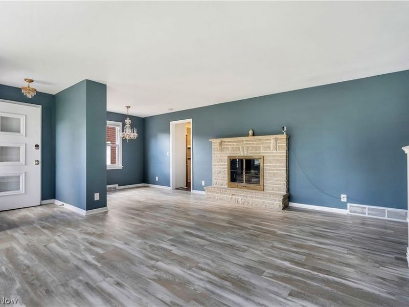 4028 Crestwood Street NW, Canton, OH 44708 Photo 7