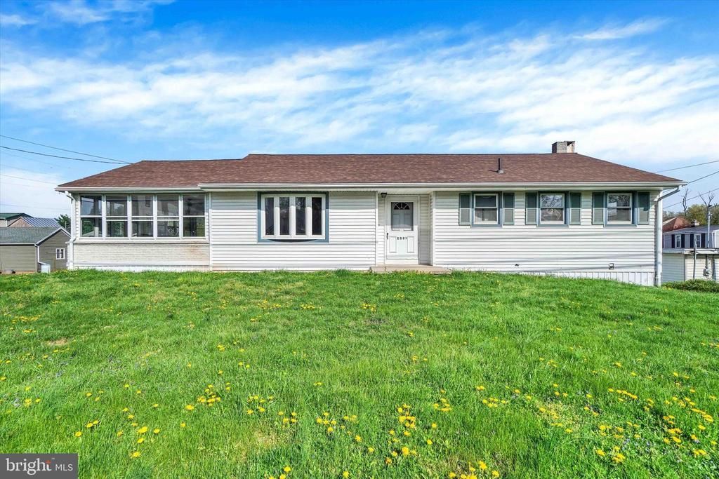 2081 PARK STREET , DOVER, PA 17315