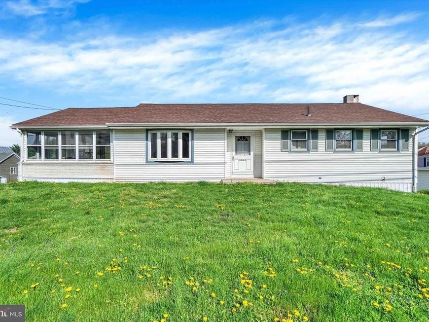 2081 Park Street, Dover, PA 17315 Main Photo