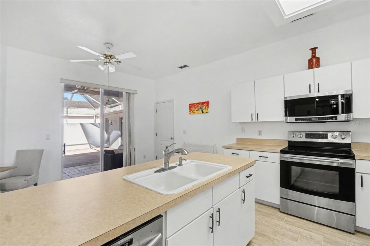 4326 Hammersmith Drive, Clermont, FL 34711 Photo