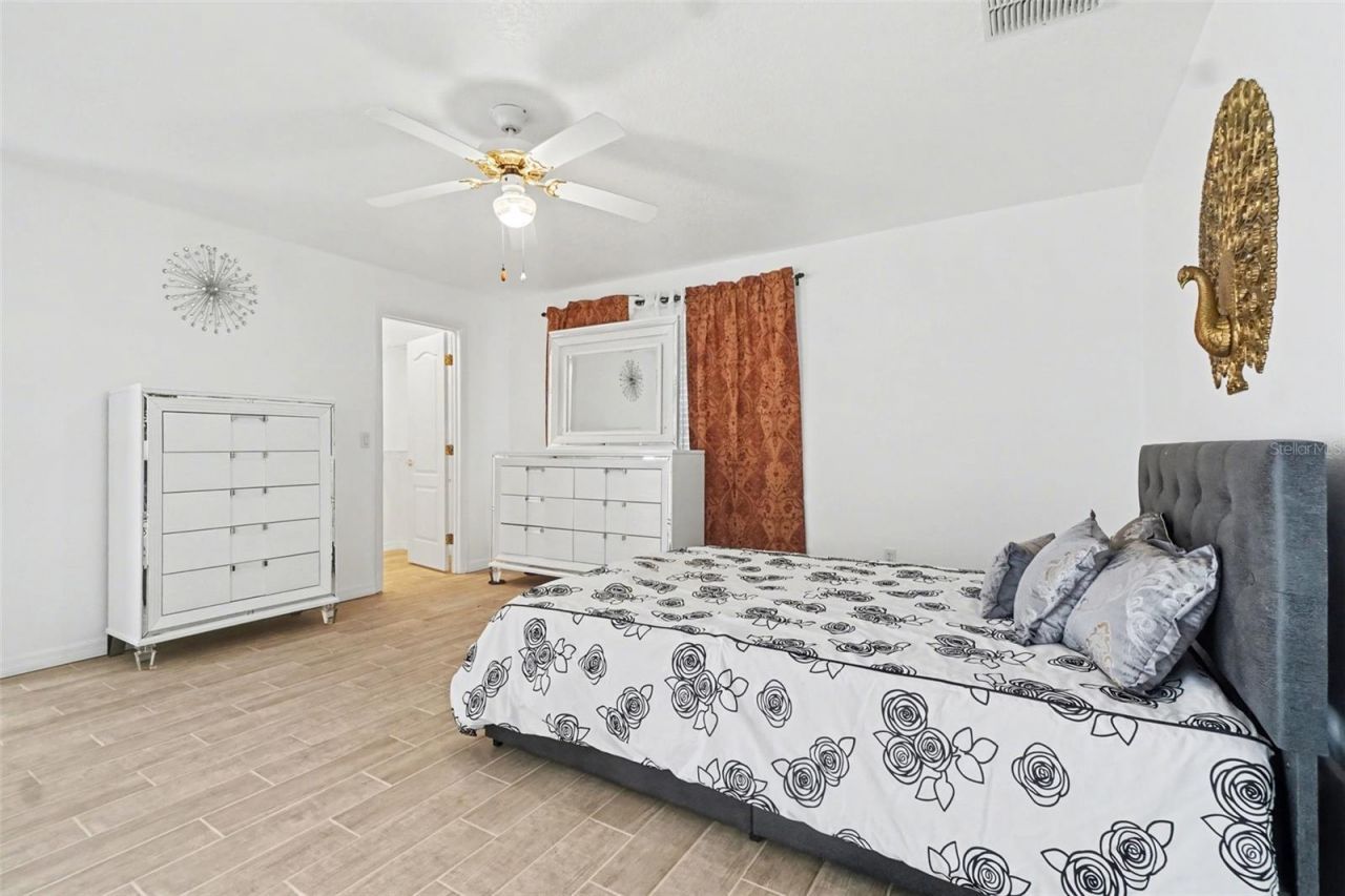 4326 Hammersmith Drive, Clermont, FL 34711 Photo