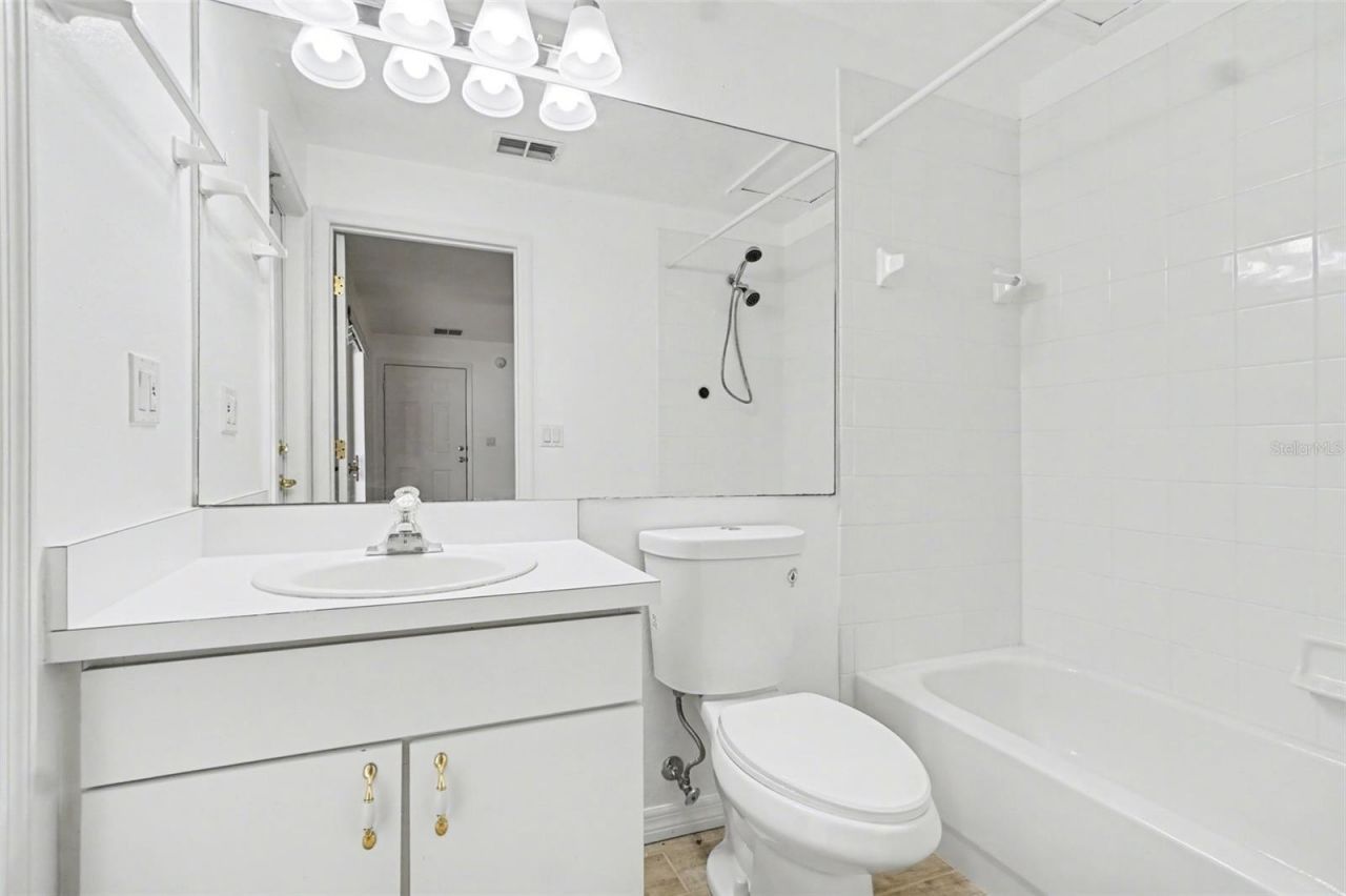 4326 Hammersmith Drive, Clermont, FL 34711 Photo