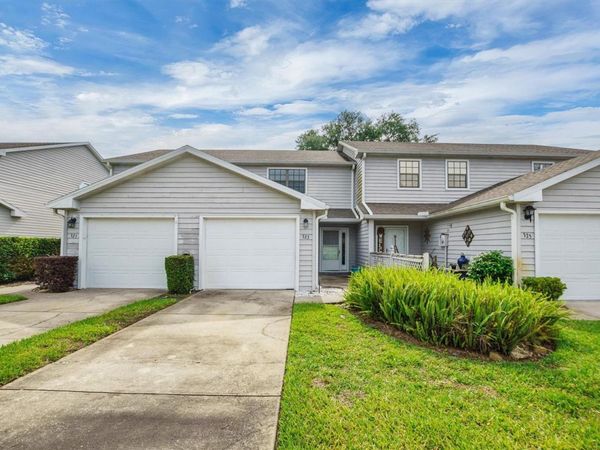 323 ORANGE BLOSSOM DRIVE , Unit 323, WINTER HAVEN, FL 33880