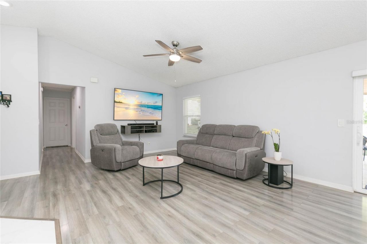 1111 Windhorst Ridge Drive, Brandon, FL 33510 Photo