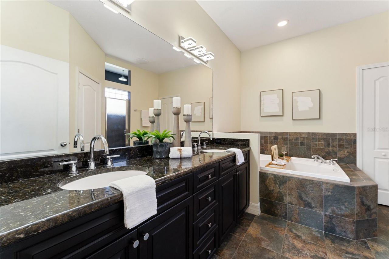 2704 57th Street S, Gulfport, FL 33707 Photo