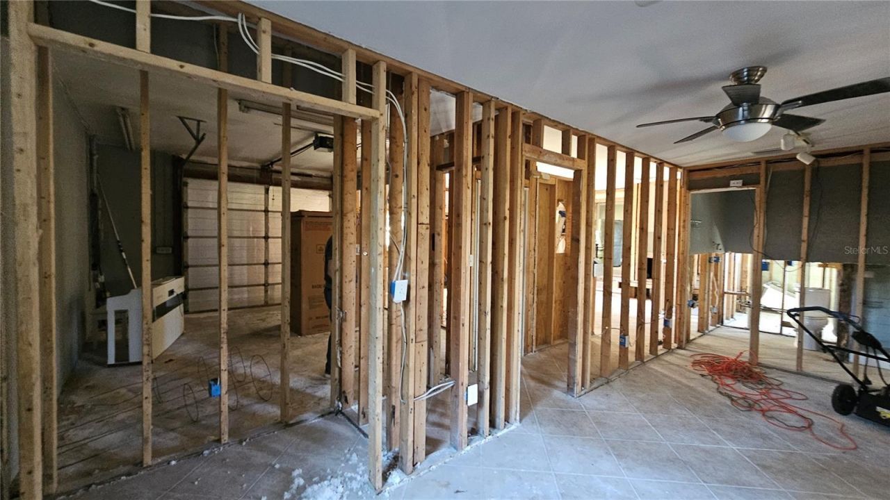 208 48th Avenue N, Saint Petersburg, FL 33703 Photo