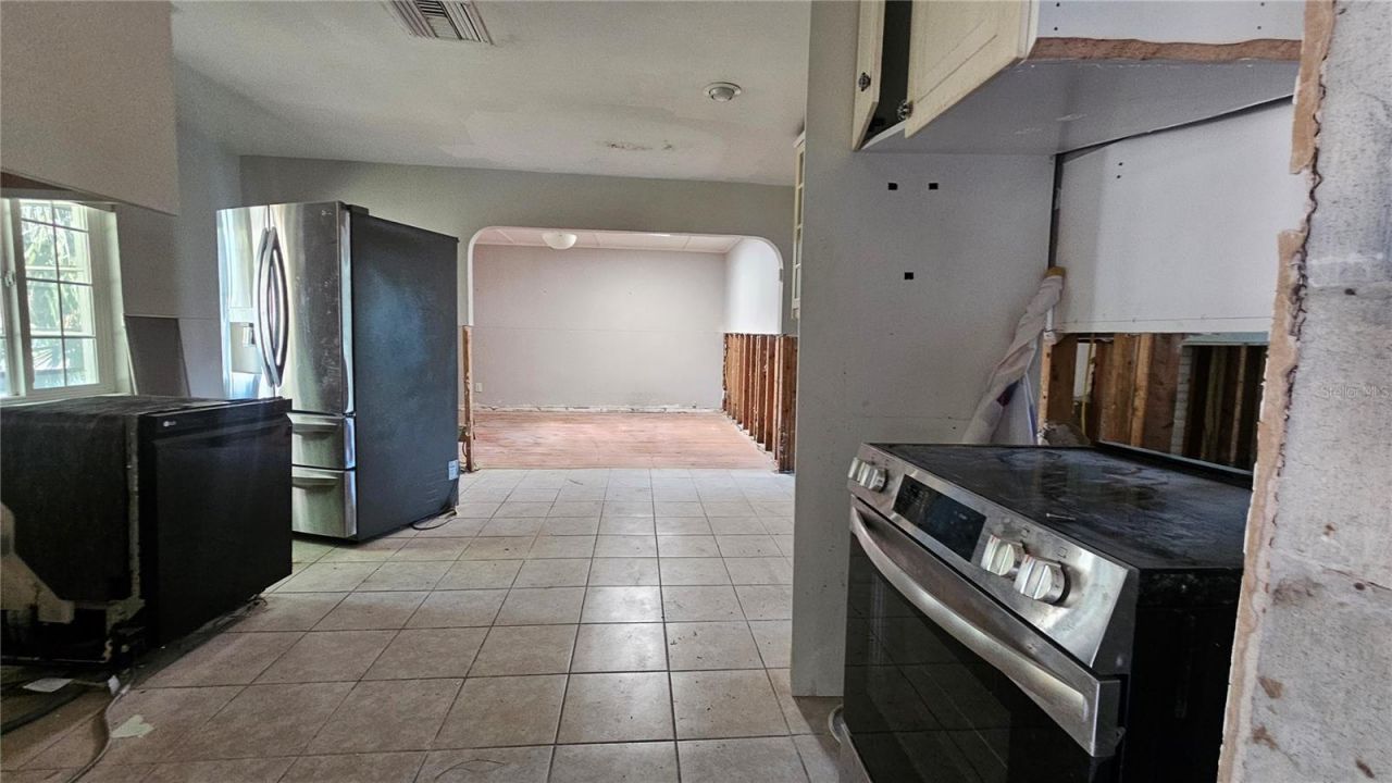 208 48th Avenue N, Saint Petersburg, FL 33703 Photo