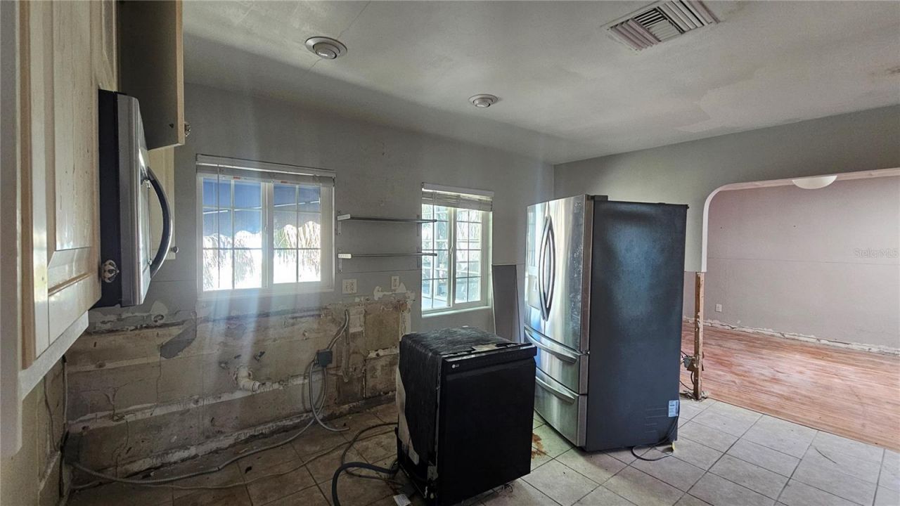 208 48th Avenue N, Saint Petersburg, FL 33703 Photo