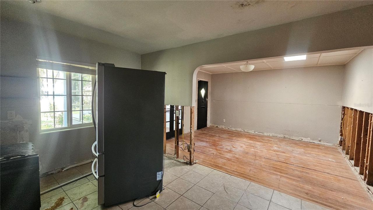 208 48th Avenue N, Saint Petersburg, FL 33703 Photo