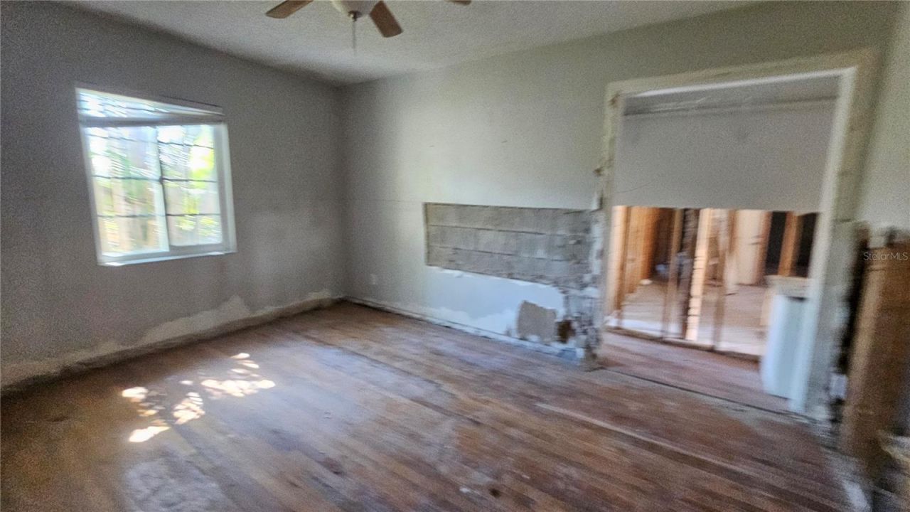 208 48th Avenue N, Saint Petersburg, FL 33703 Photo