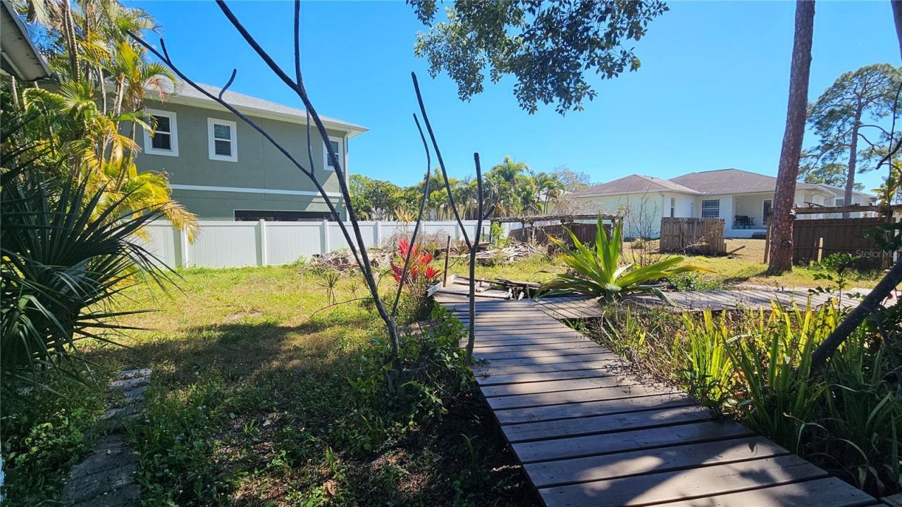 208 48th Avenue N, Saint Petersburg, FL 33703 Photo