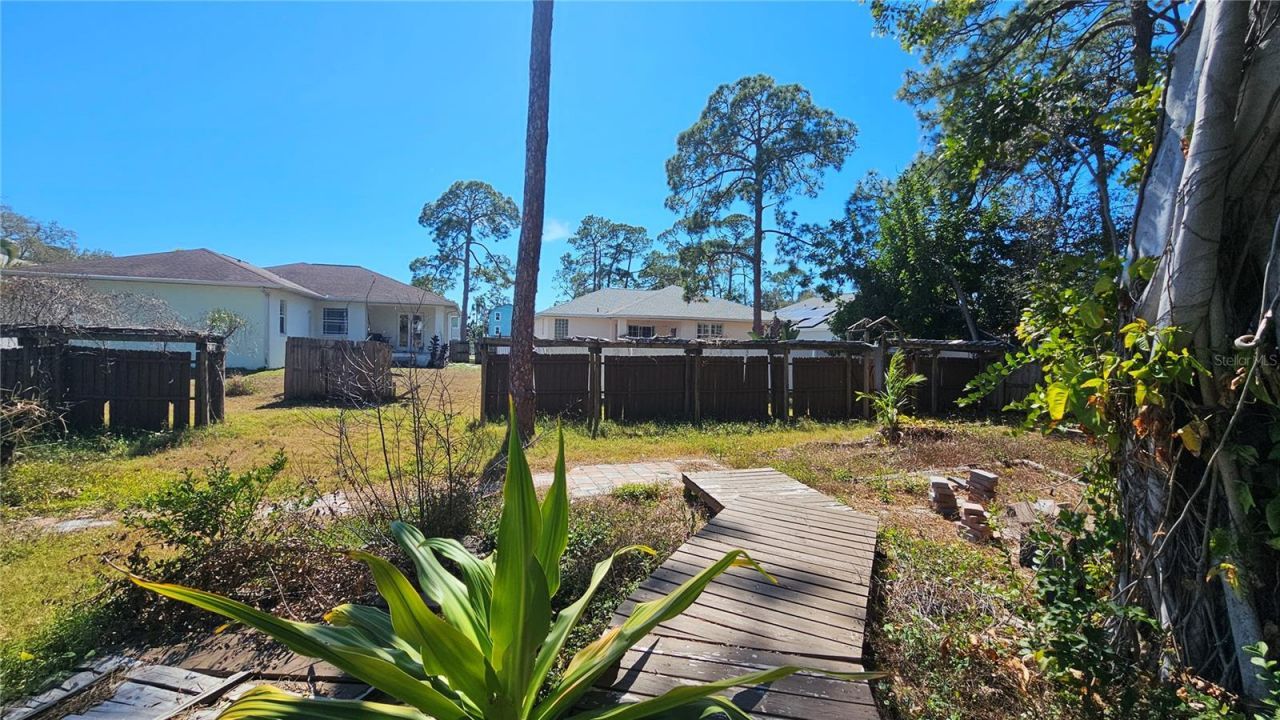 208 48th Avenue N, Saint Petersburg, FL 33703 Photo
