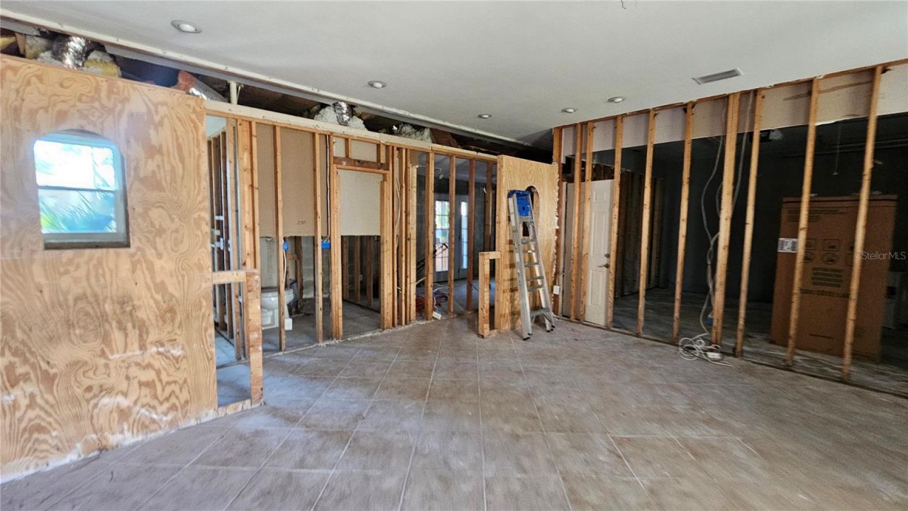 208 48th Avenue N, Saint Petersburg, FL 33703 Photo