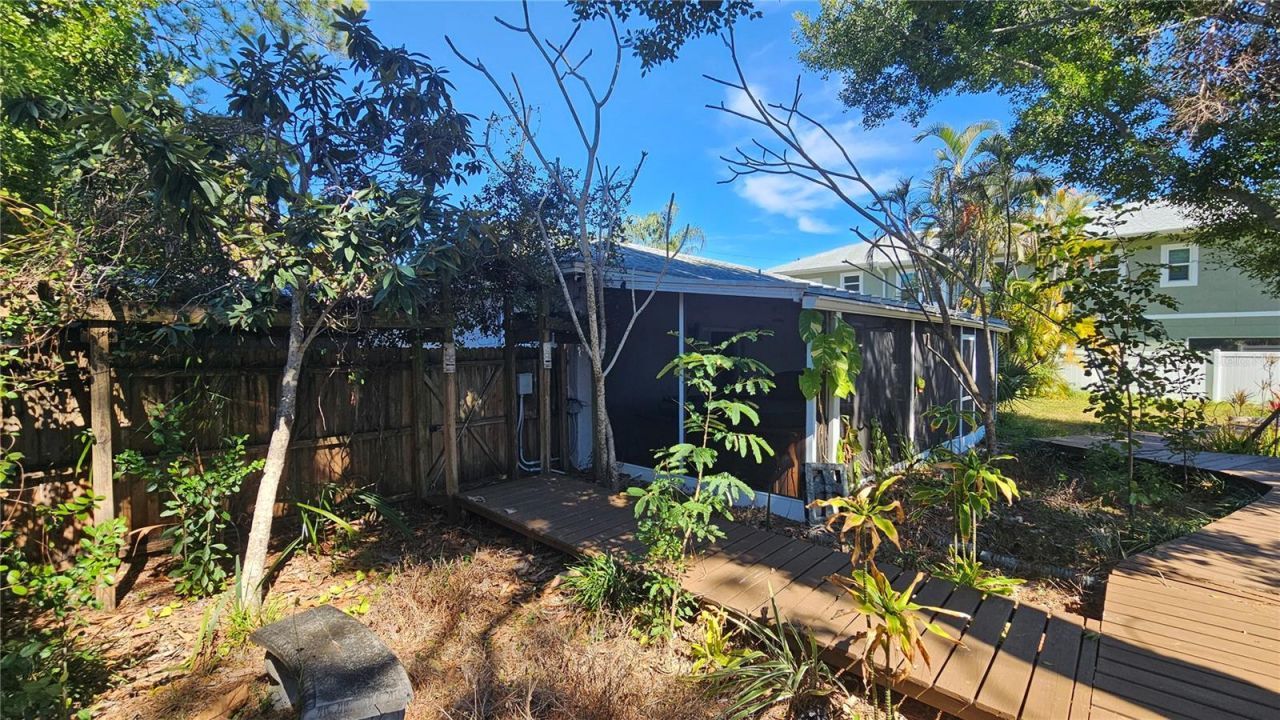 208 48th Avenue N, Saint Petersburg, FL 33703 Photo