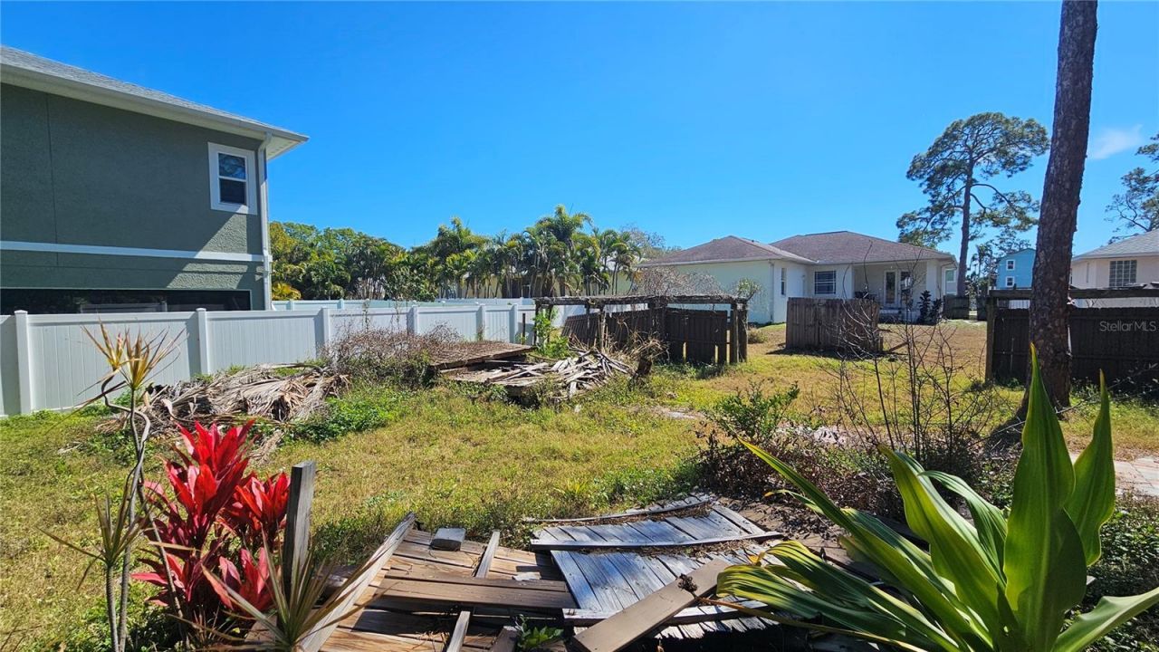208 48th Avenue N, Saint Petersburg, FL 33703 Photo