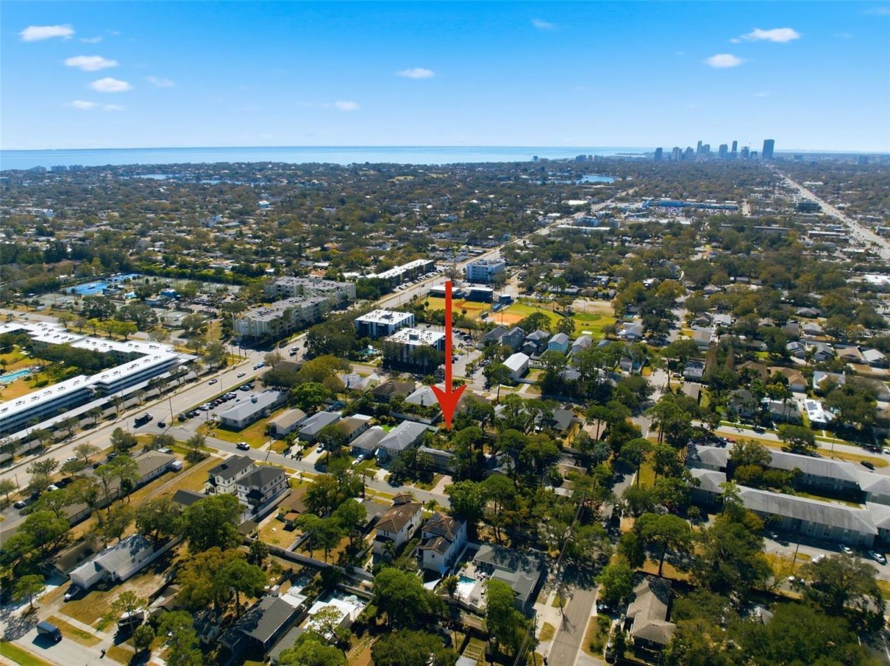 208 48th Avenue N, Saint Petersburg, FL 33703 Photo
