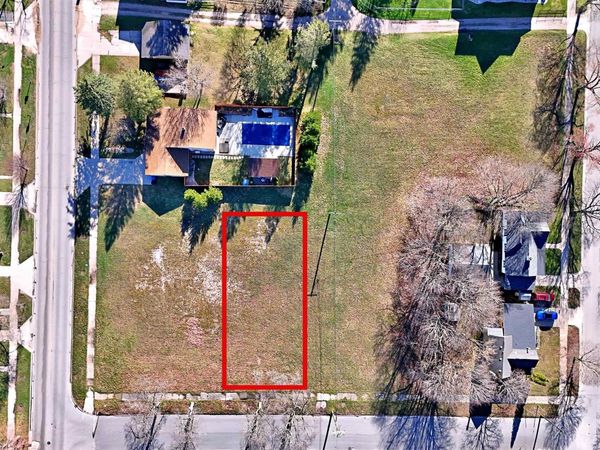 Delmar Street, Cadillac, MI 49601