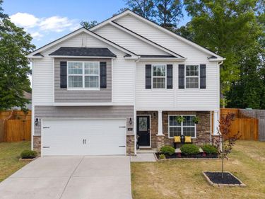 900 Winter Cress Drive, Zebulon, NC 27597