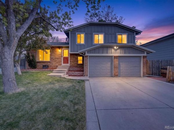 9004 W Union Avenue, Denver, CO 80123