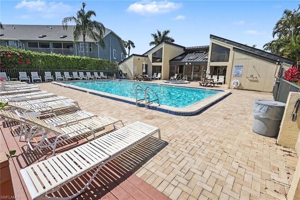 4703 SE 17th Pl, Unit 205, Cape Coral, FL 33904 Photo