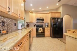 140 SE 8th St , Cape Coral, FL 33990 Photo
