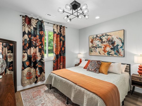 603 Lemont Dr , Nashville, TN 37216