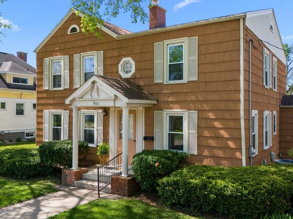 805 EDWARD Street, Henry, IL 61537