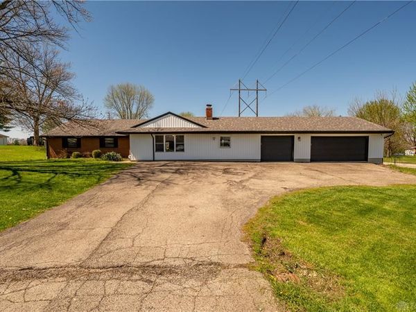 9853 Clearcreek Franklin Road, Franklin Twp, OH 45342