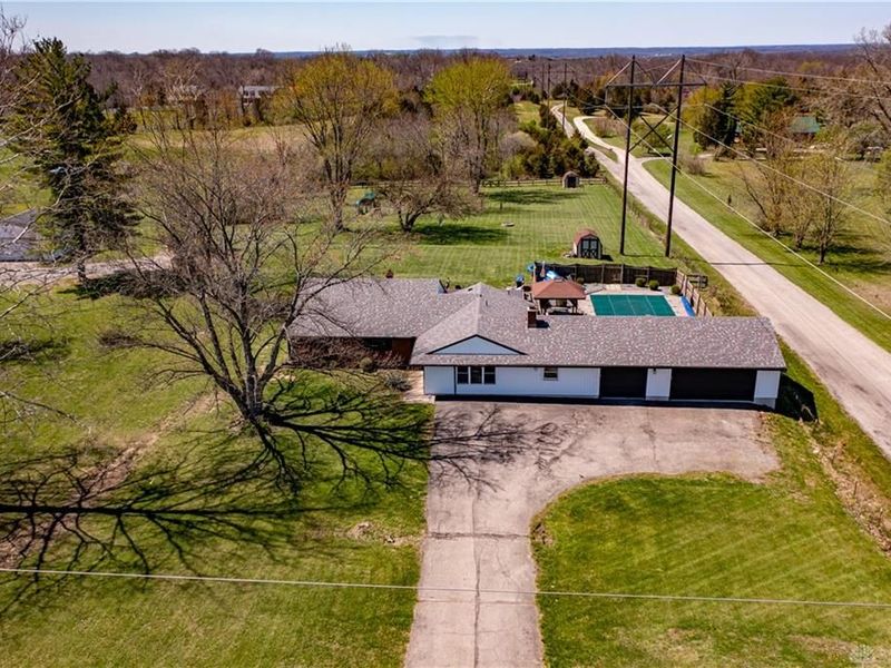 9853 Clearcreek Franklin Road, Franklin Township, OH 45342 Photo 58