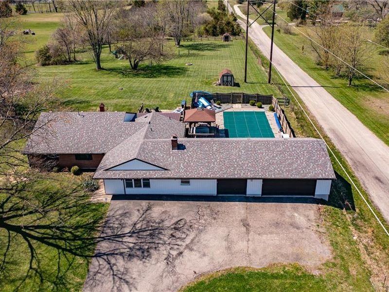 9853 Clearcreek Franklin Road, Franklin Township, OH 45342 Photo 59