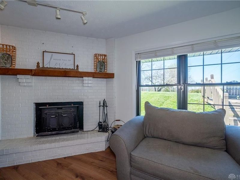 9853 Clearcreek Franklin Road, Franklin Township, OH 45342 Photo 8