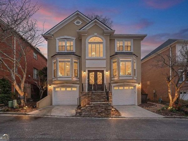 3 Highland Park Lane NE, Atlanta, GA 30306