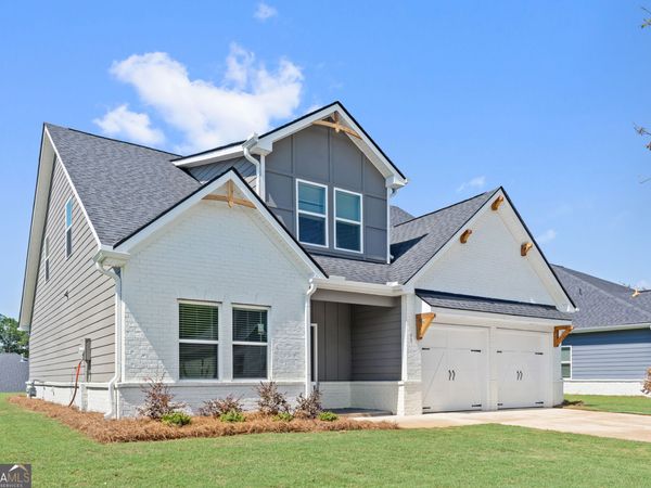 61 FAULKNER Circle, Social Circle, GA 30025