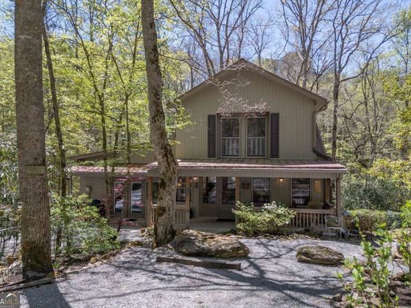 7904 Mr Bert Road, Hiawassee, GA 30546