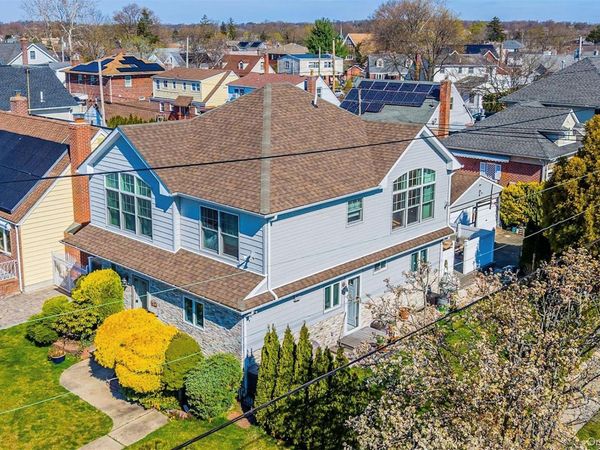 253 DEVONSHIRE DR , New Hyde Park, NY 11040