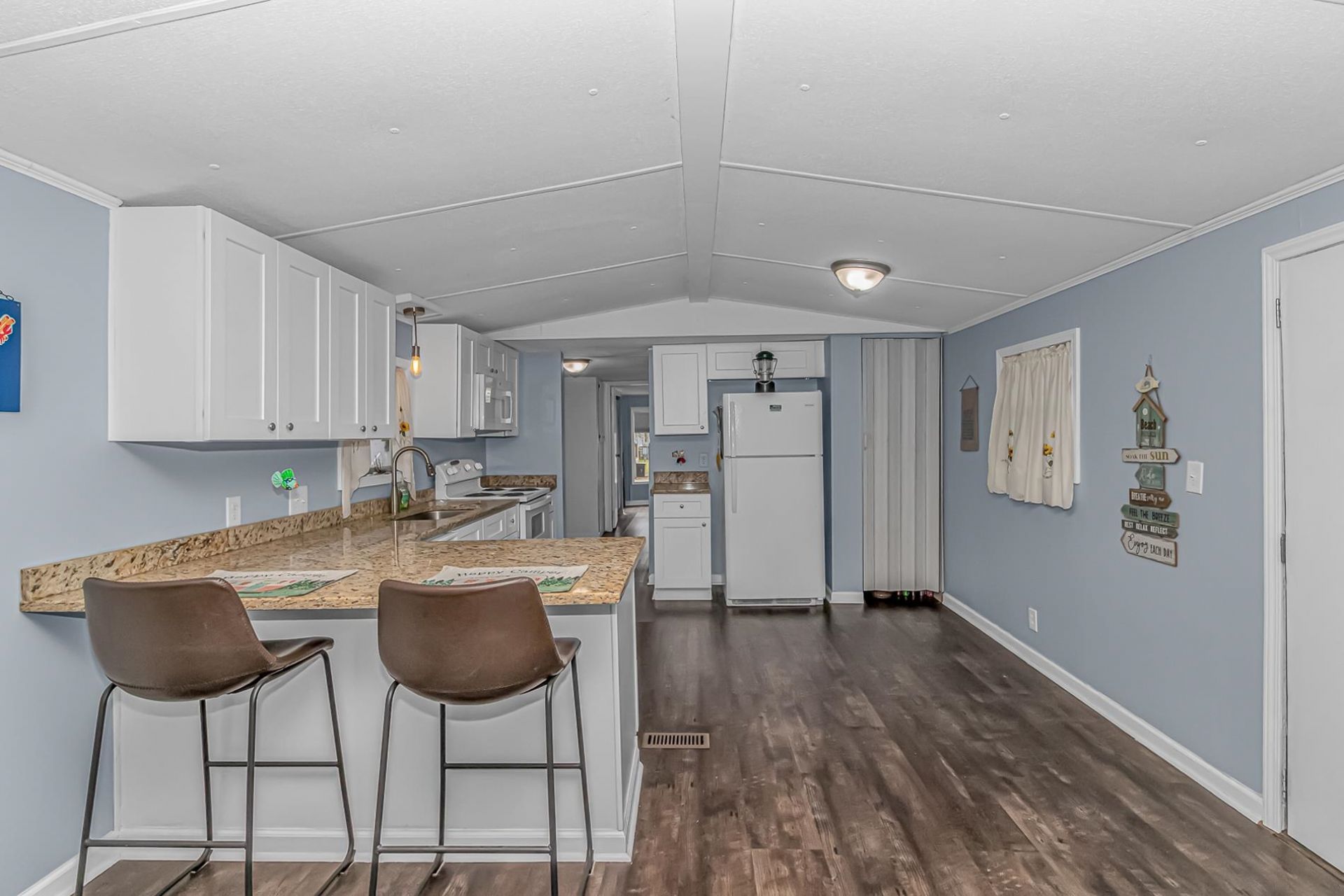 2713 Saggittarius Dr.  Photo 7