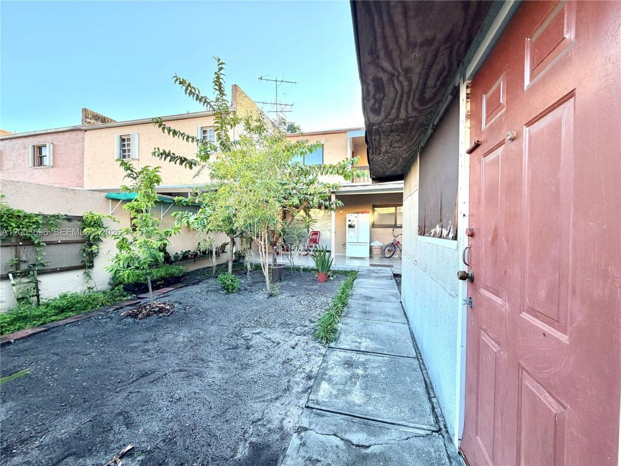 8155 W 9th Ct , Hialeah, FL 33014 Photo