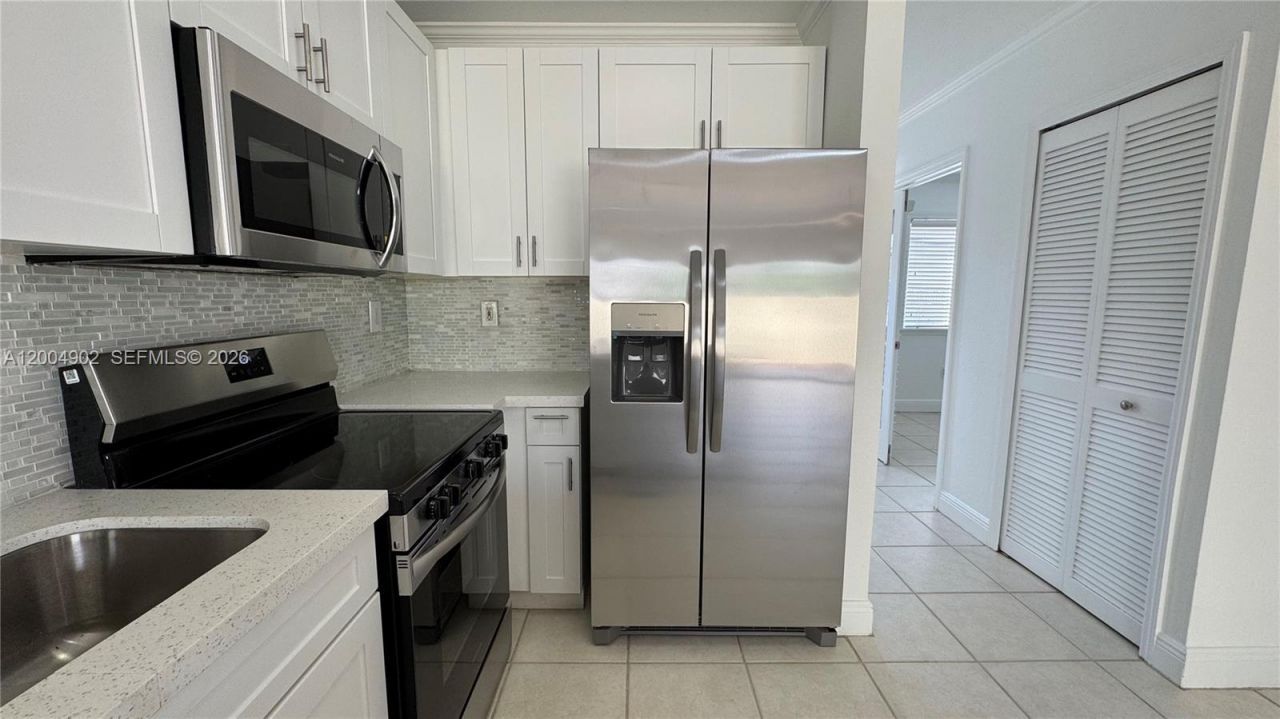 9465 SW 77th Ct, Unit -, Miami, FL 33156 Photo
