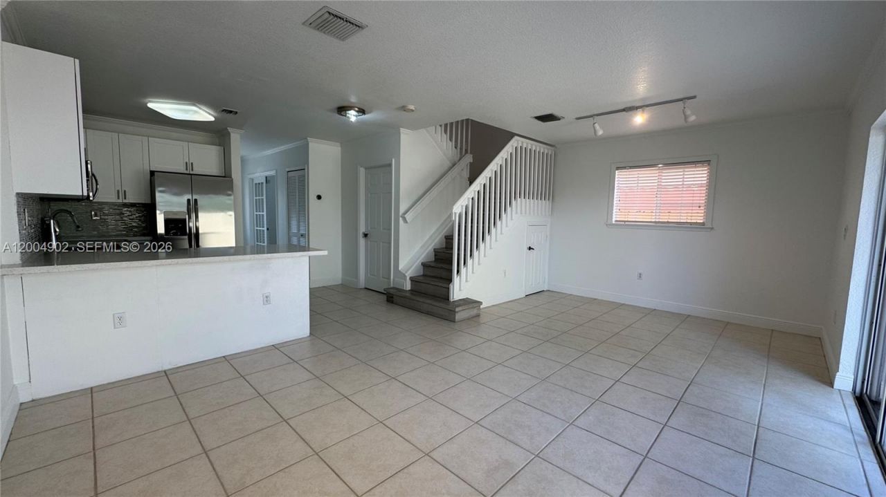 9465 SW 77th Ct, Unit -, Miami, FL 33156 Photo