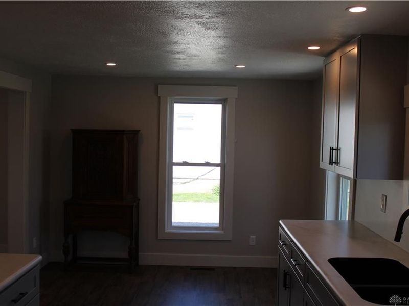 318 E Main Street, Bradford, OH 45308 Photo 33