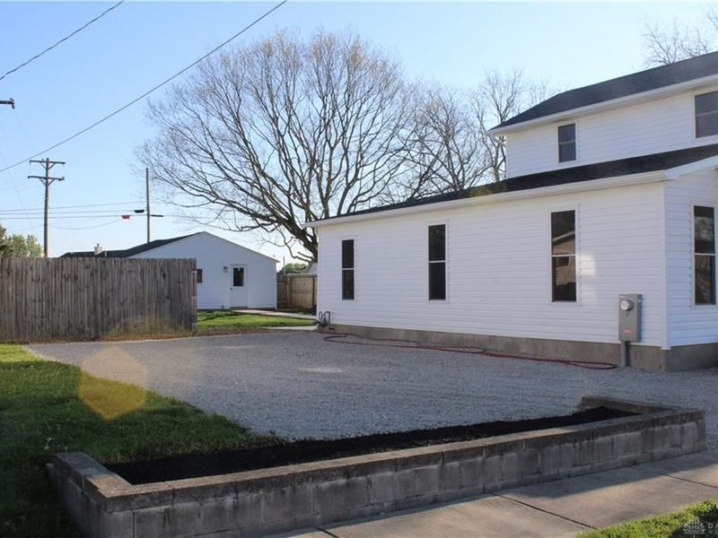 318 E Main Street, Bradford, OH 45308 Photo 4