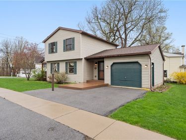 22 High St Street , Livonia, NY 14487